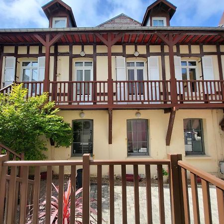 Chambres D'Hotes La Petite Salamandre Étretat Exterior foto